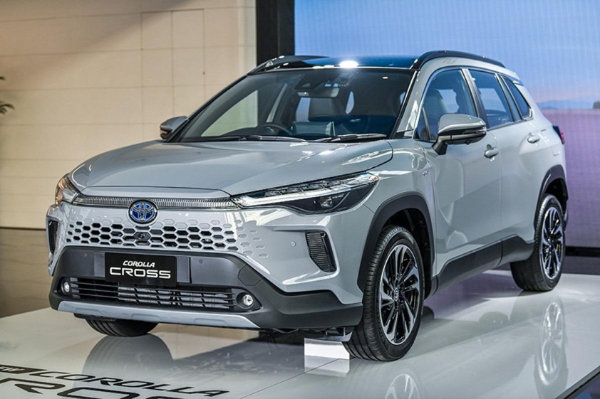 Toyota Corolla Cross HEV màu xám
