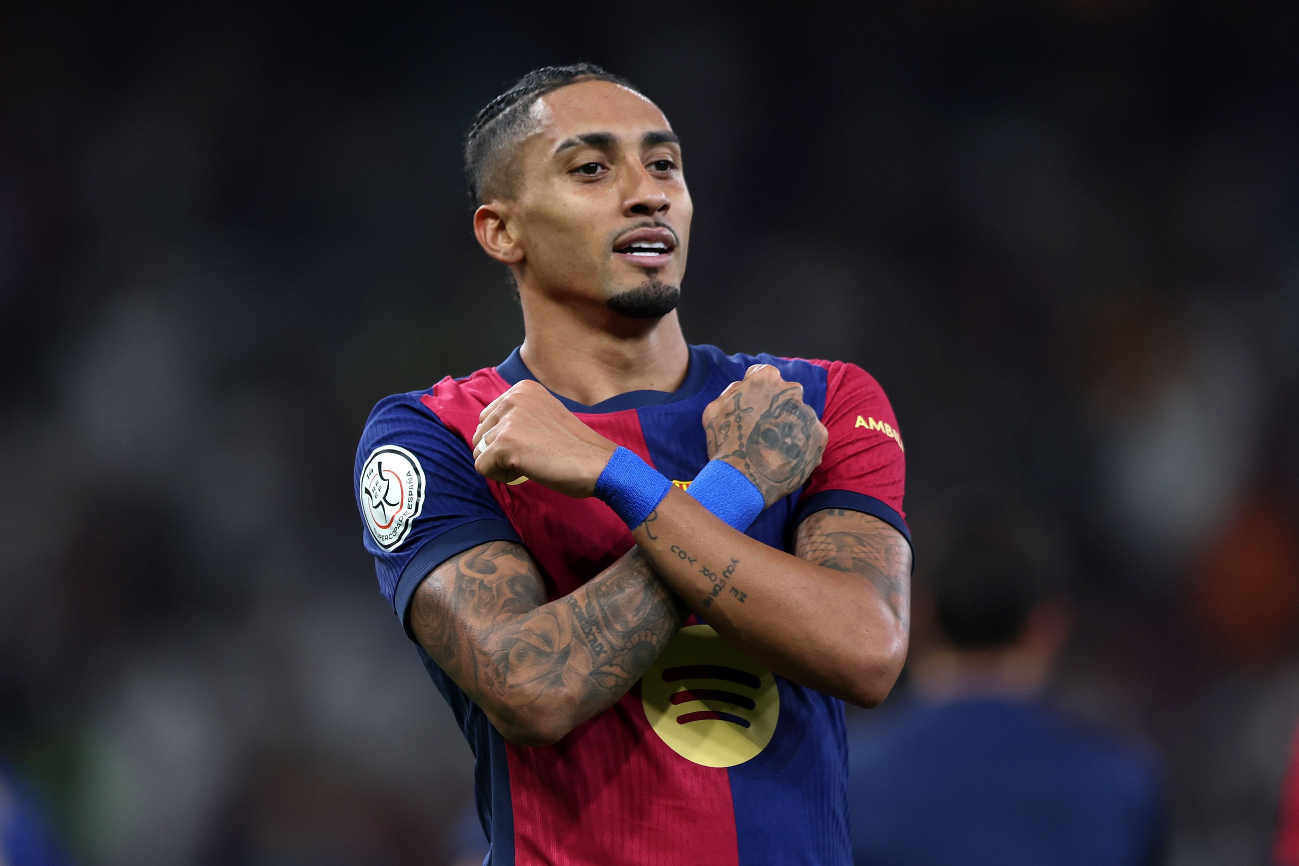 Barcelona thực sự cần ngọn lửa Raphinha cháy lên