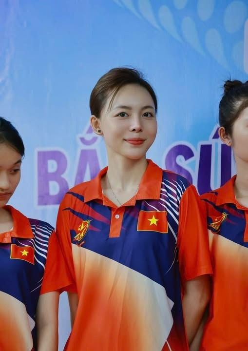 Nhan sắc xinh đẹp của nữ xạ thủ Việt Nam mang hàm thượng uý dự SEA Games 33 - 3 Nhan sắc xinh đẹp của nữ xạ thủ Việt Nam mang hàm thượng uý dự SEA Games 33 - 3
