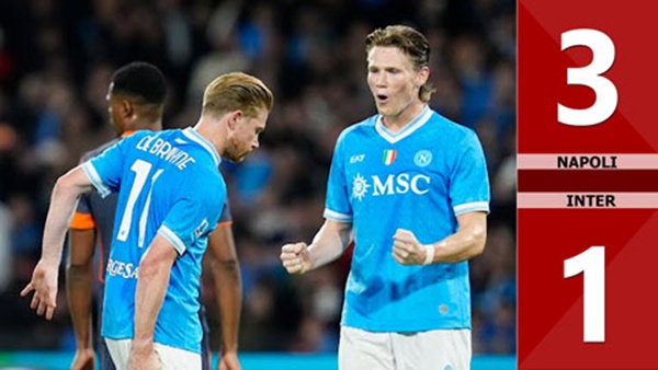 Cảnh trận đấu giữa Napoli và Inter Milan