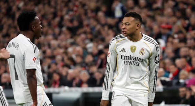 Mbappe tiếp tục thăng hoa.