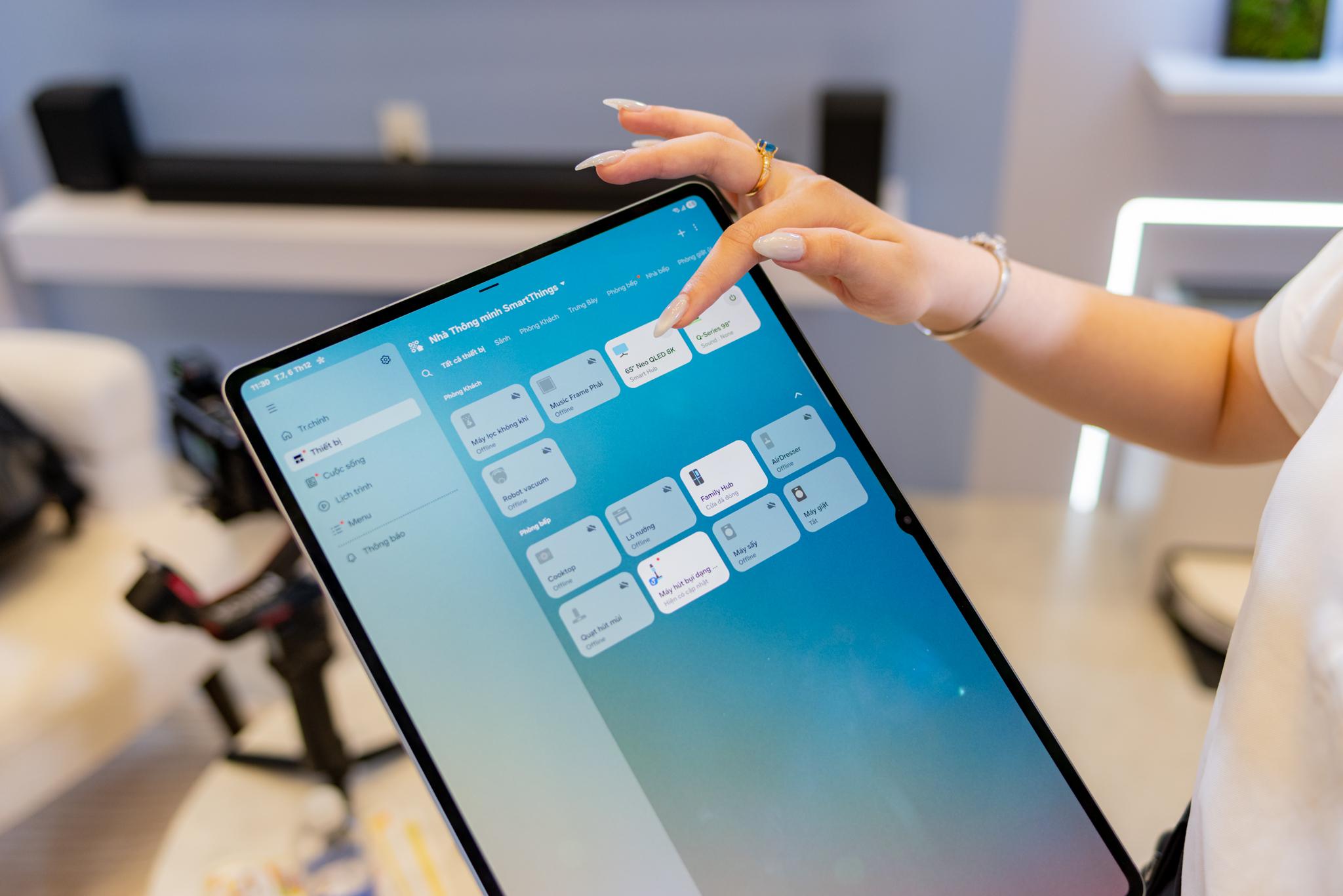 Phòng khách với hệ thống SmartThings
