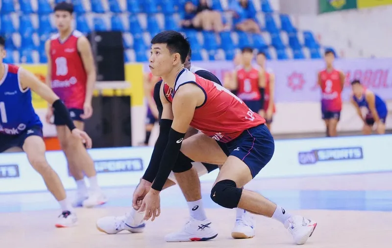 Trần Anh Tú đã có suất tham dự SEA Games 33-2025 sau khi Huỳnh Trung Trực rút lui Chủ công Trần Anh Tú trong màu áo đội tuyển bóng chuyền
