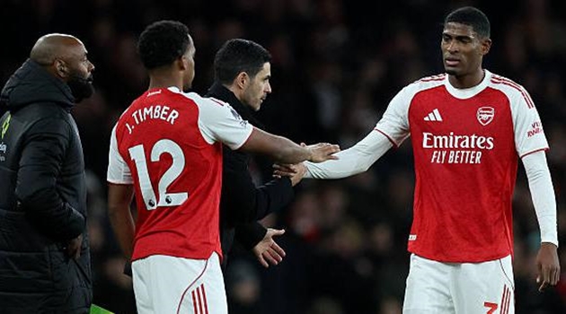 Mikel Arteta không vui vì bão chấn thương của Arsenal. HLV Mikel Arteta lo lắng về tình trạng chấn thương của các cầu thủ Arsenal