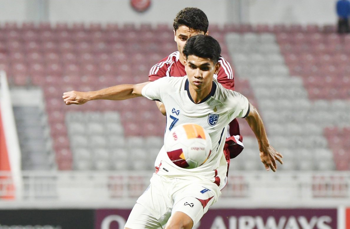 Tiền vệ Kakana Khamyok trong màu áo CLB Muangthong United